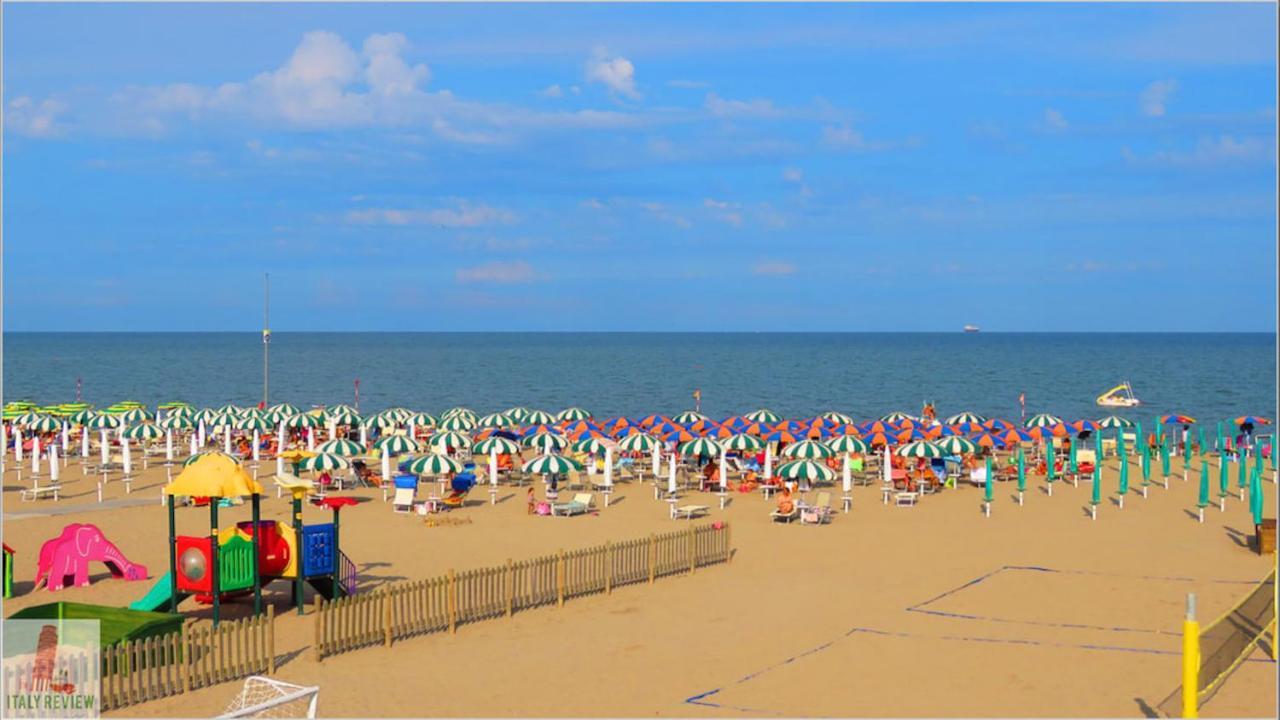 Peaceful Flat With Direct Beach Access Beahost Розолина-Маре Экстерьер фото